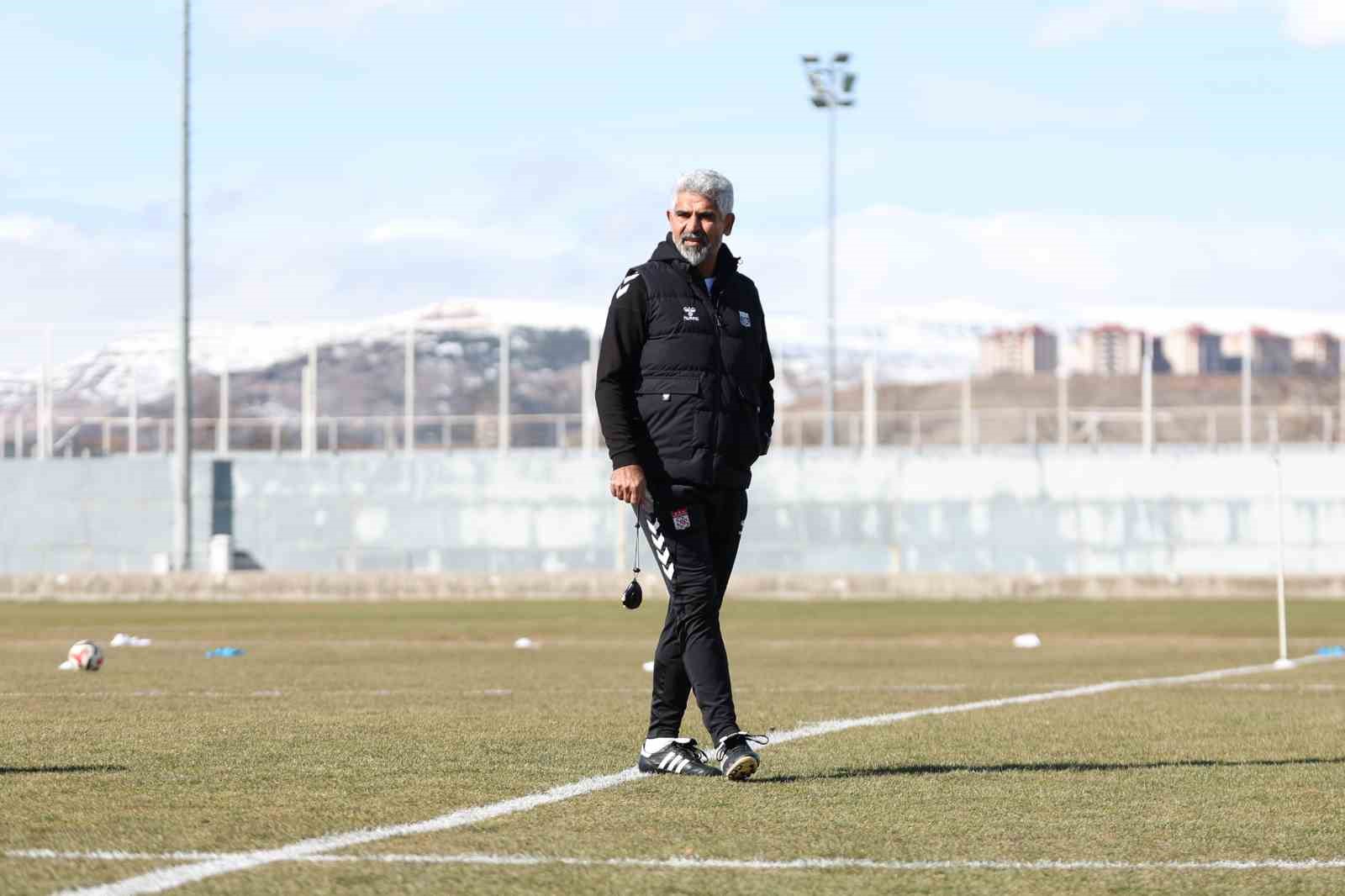 Sivasspor, Vanspor FK ile Karşılaşma Öncesi Kapsamlı Hazırlıklarını Sürdürüyor