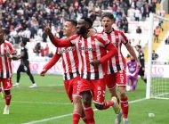 Sivasspor ve Vanspor Arasında Nefes Kesen Mücadele: 3-3