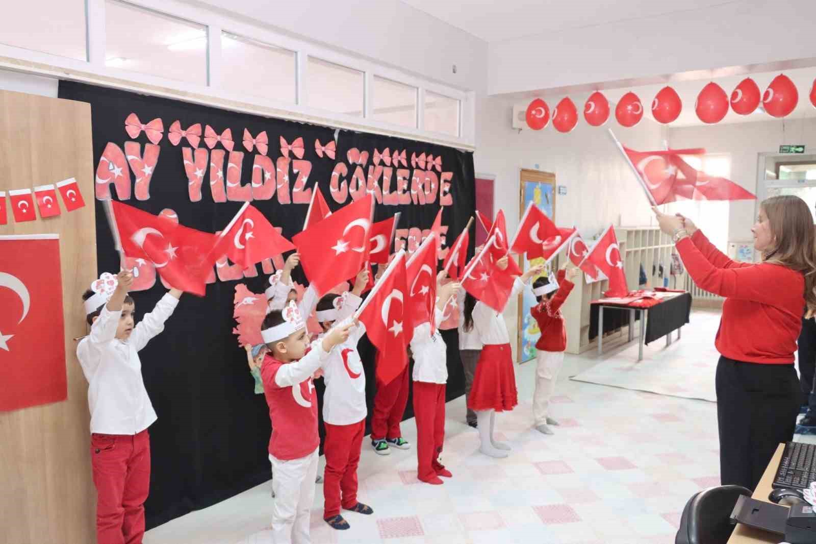 Sivas’ta Eğitimde Milli Değerler Vurgusu: Bayrak Sevgisi Dersi