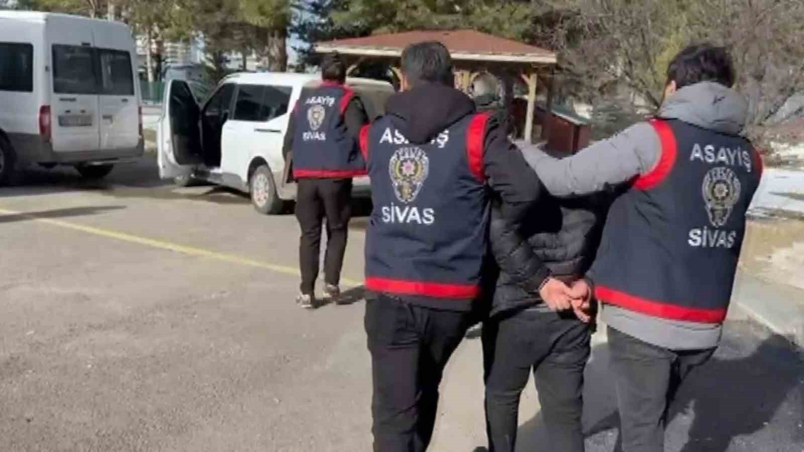 Sivas’ta Firari Üç Hükümlü Güvenlik Güçleri Tarafından Yakalandı