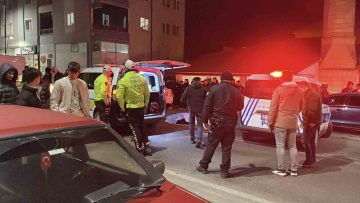 Sivas’ta Trajik Kaza: Teravih Namazına Giderken Otomobil Çarpması Sonucu Bir Kadın Öldü, Gelin Ağır Yaralandı