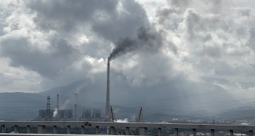 Soma Termik Santrali’nden Yükselen Siyah Dumanlar Endişe Yaratıyor