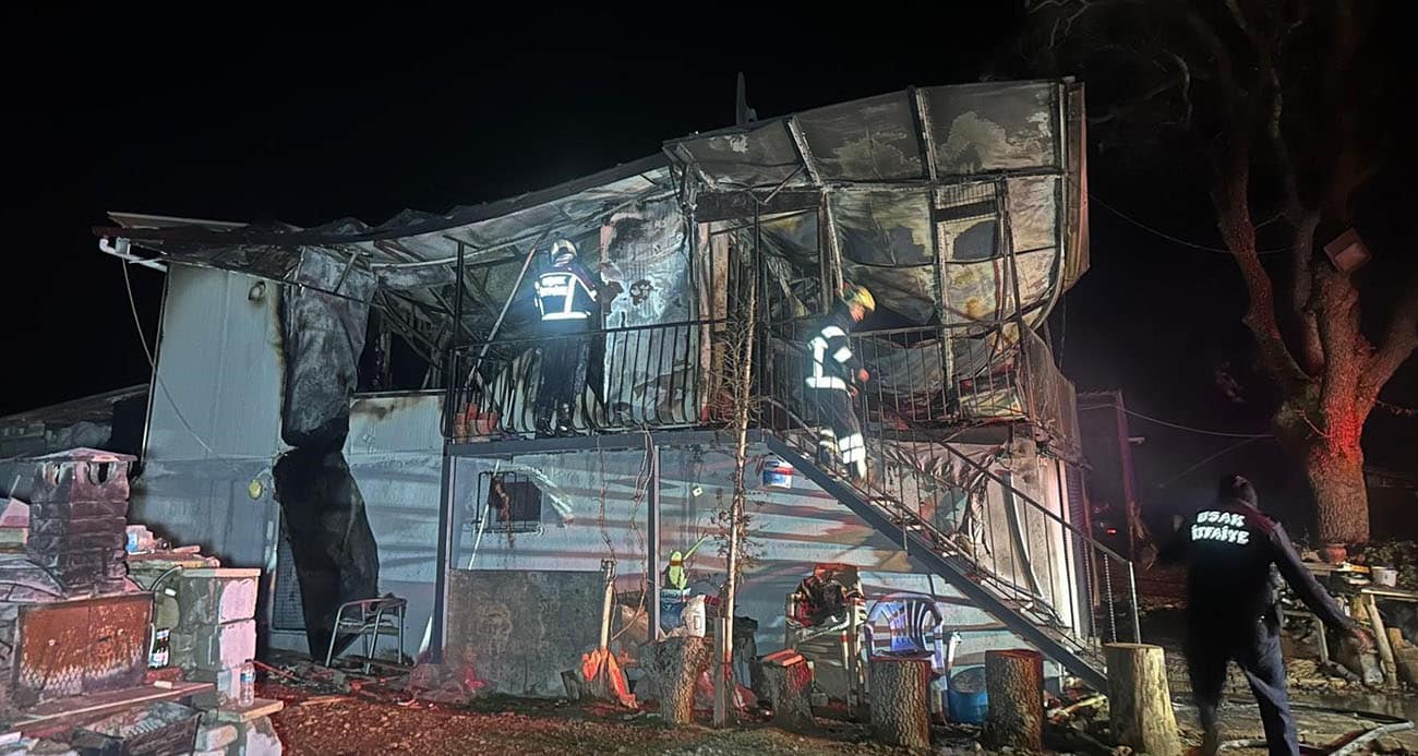 Uşak’ta Trajik Yangın: Prefabrik Evde Yaşayan Çift Hayatını Kaybetti