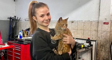 Antalya’nın Genç Kadın Ustası: 17 Yaşında Bir Oto Tamircisi