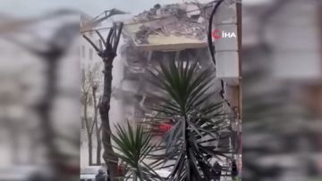 Avcılar’da Kentsel Dönüşüm Çalışması Sırasında Bina Çöktü