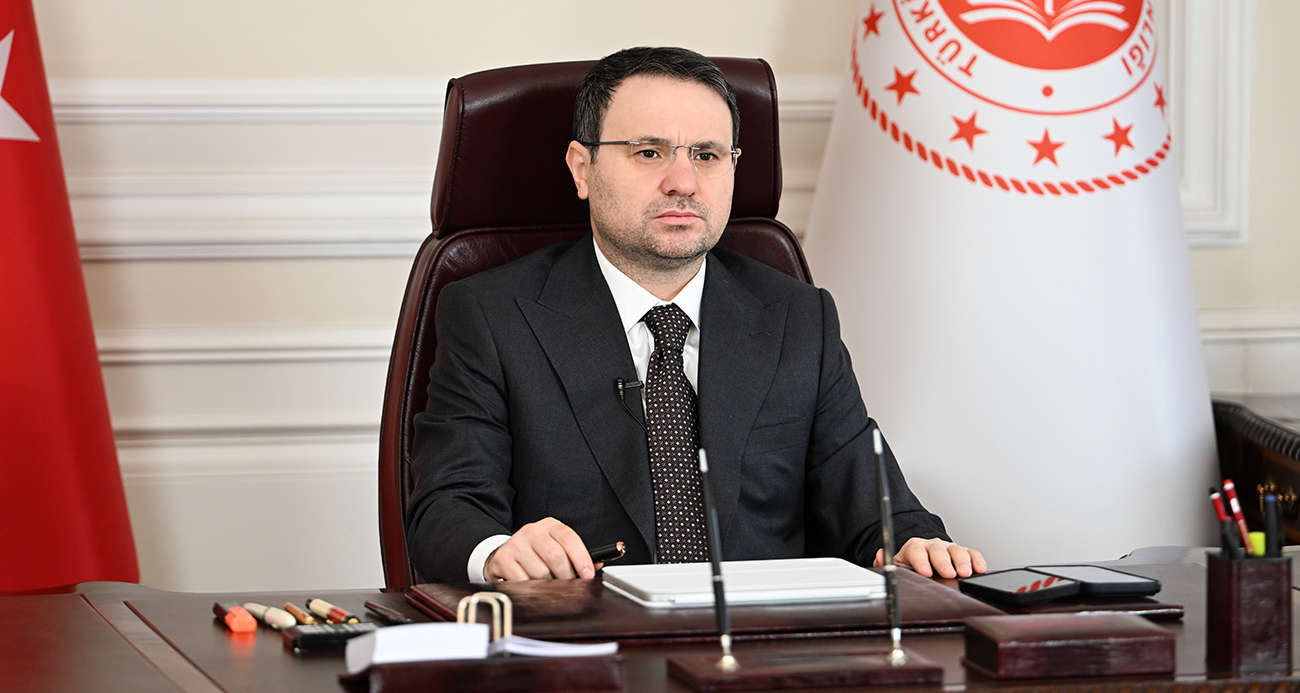 Bakan Gürlek, Özgür Özel’in İddialarına Yanıt Verdi: ‘Belgeler Sahte’