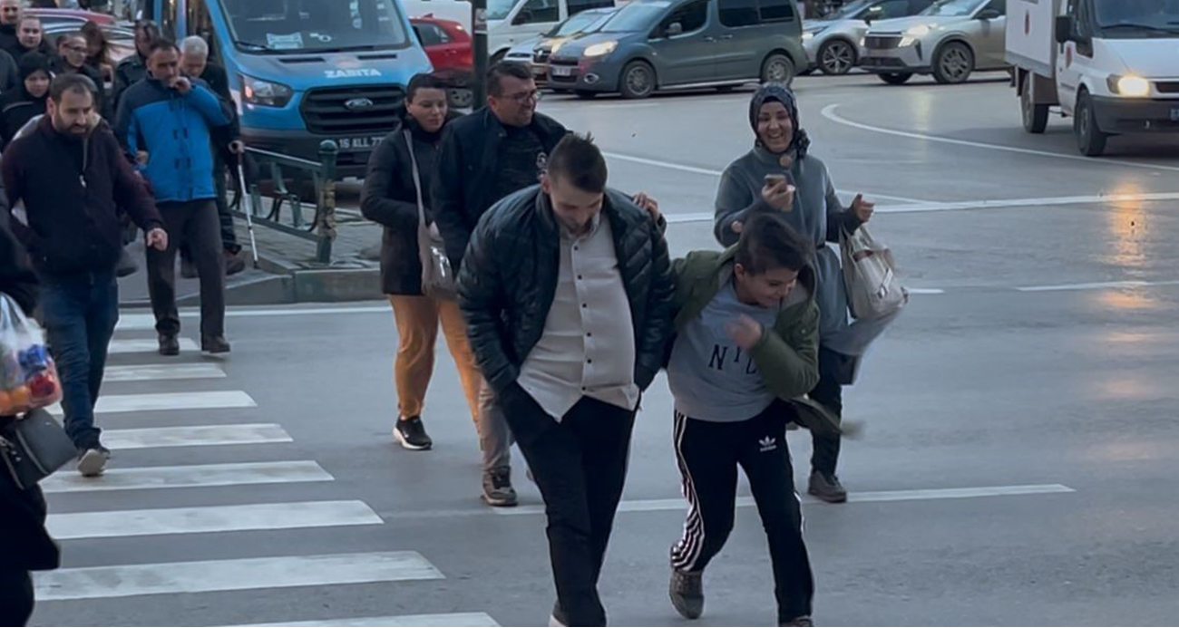 Bursa’da Beklenen Şiddetli Fırtına İçin Uyarılar Artıyor