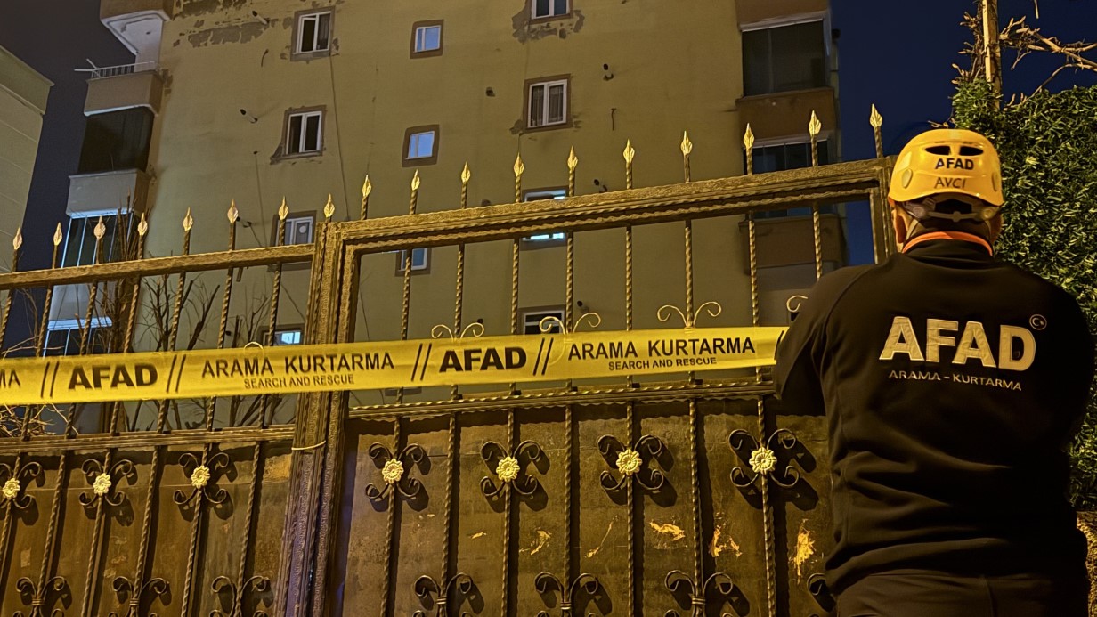 Diyarbakır Bağlar’da Riskli Bina Tahliyesi: 51 Kişi Güvenli Bölgelere Nakledildi