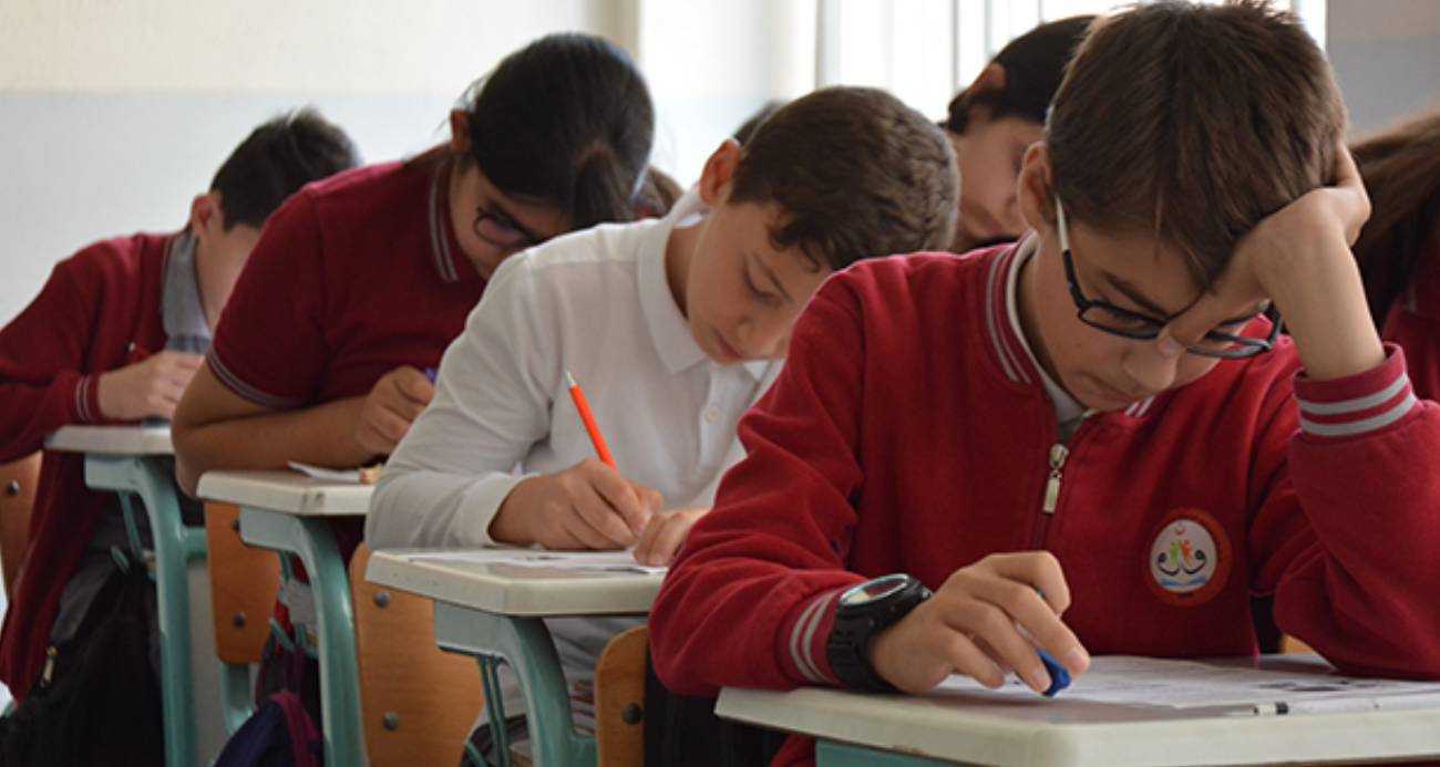 Eğitim Yuvlarında Ders Zilinin Sesi Yeniden Yükseldi