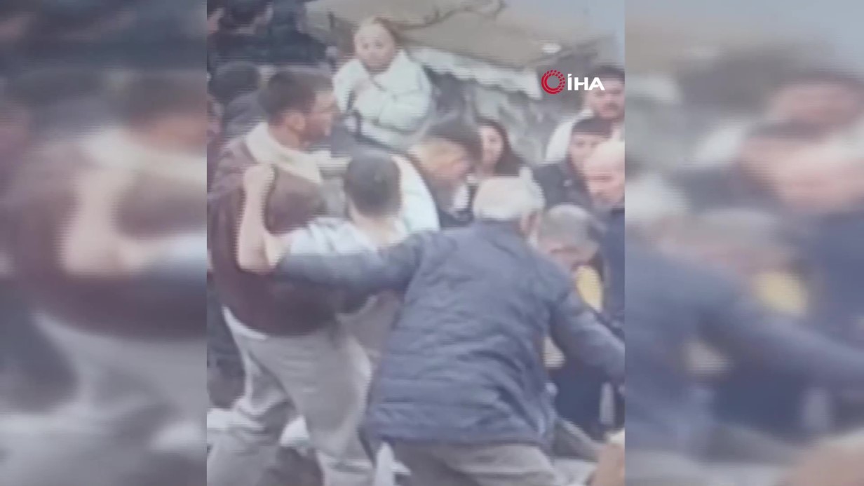 Fatih’te Gecekondu Çökmesi: Yaralı Başarıyla Kurtarıldı