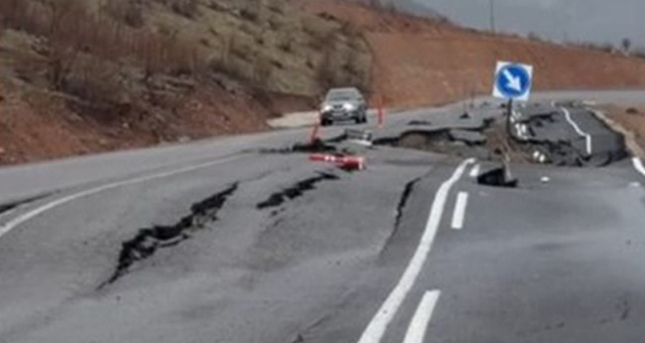 Hakkari Çukurca’da Yeni Yapılan Sınır Yolu Zarar Gördü