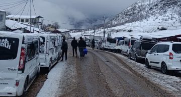 Irak Sınır Kapısında Teknik Arıza Nedeniyle Uzun Bekleyiş