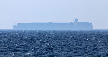 İran’dan ABD ve İsrail Bağlantılı Gemilere Hürmüz Boğazı Uyarısı