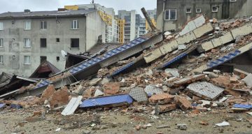 İstanbul’da Kontrolsüz Yıkım: Bitişik Binanın Kolonu Zarar Gördü