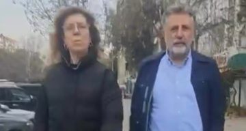 İzmir’de Eski Belediye Başkanına Sokakta Karşılaşma Sırasında Sert Tepki