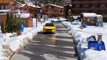 Karadeniz’in İlk Elektrikli Taksisi Togg ile Yollarda