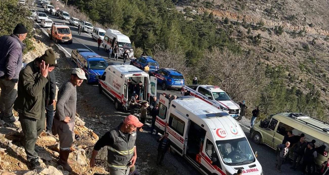 Mersin Anamur’da Korkunç Kaza: İşçi Servisi Uçurumdan Yuvarlandı, 3 Ölü, 11 Yaralı