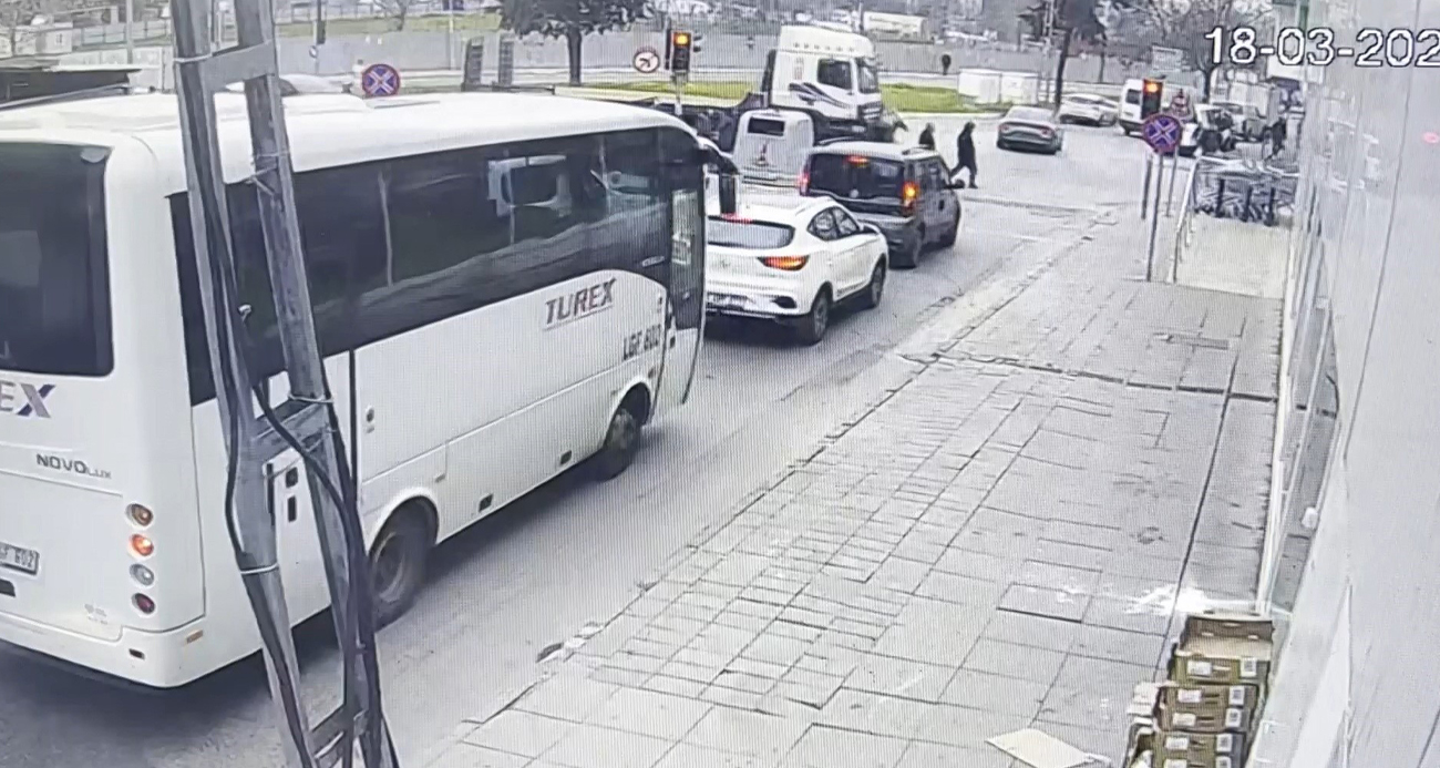 Sancaktepe’de Yürekleri Sızlatan Trafik Kazası: Bir Kadın Yaşamını Yitirdi
