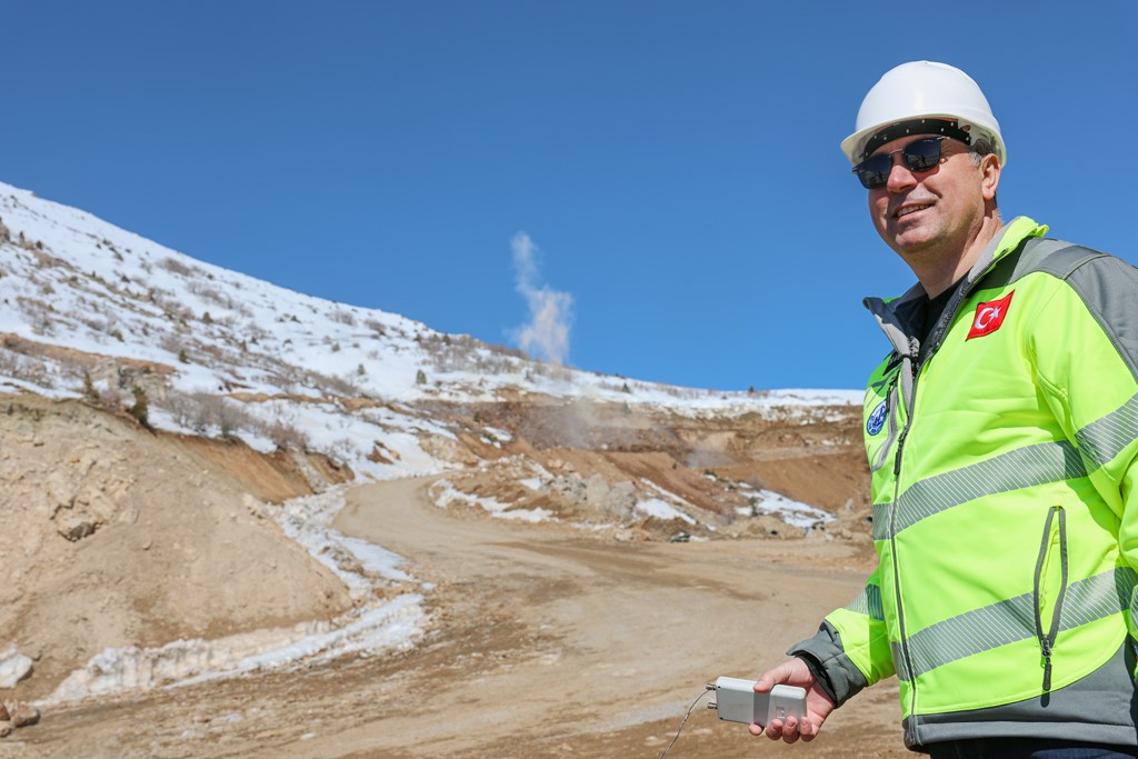 Sivas Belediyesi Tecer Taş Kırma ve Eleme Tesisi’nde Yeni Sezona Merhaba Dedi
