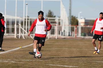 Sivasspor, Ümraniyespor Maçı İçin Kolları Sıvadı