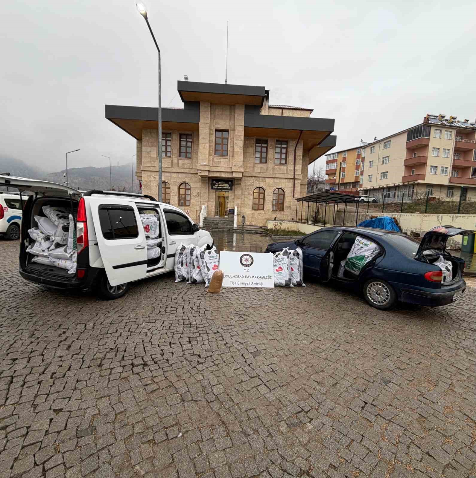 Sivas’ta Büyük Tütün Operasyonu: 1 Ton 9 Kilogram Ele Geçirildi