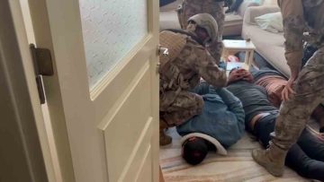 Sivas’ta Firari Hükümlüler Yakalandı ve Cezaevine Gönderildi