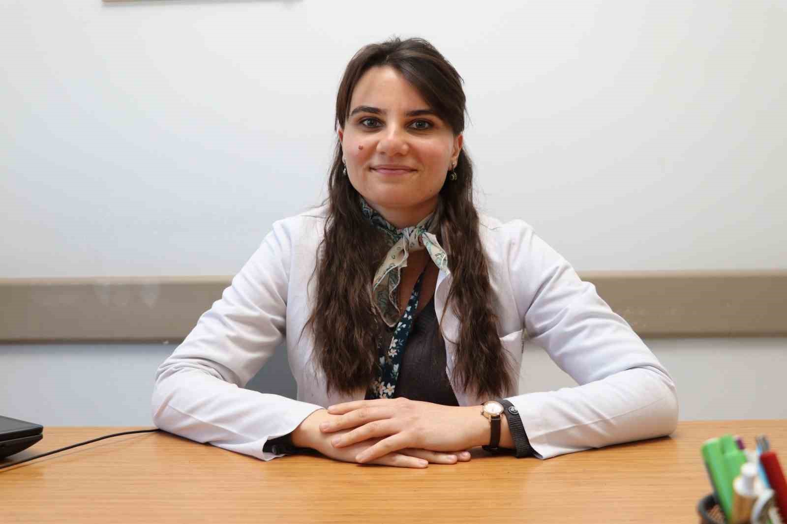 Sivas’ta Gerontolog Gökçe Tan’dan Aktif Yaşlanma Üzerine Çarpıcı Açıklamalar