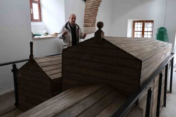 Sivas’ta Manevi Bir Miras: Kara Şems’in Türbesi Ziyaretçi Akınına Uğruyor