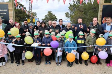 Sivas’ta Şehitlerin Adları Yürüyüş Parkurunda Yaşatılıyor