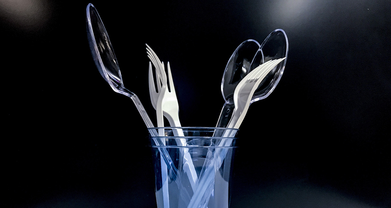 Tek Kullanımlık Plastiklerin Kullanımı Son Buluyor