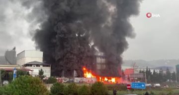 Trabzon’daki Fındık Fabrikasında Yangın Paniği