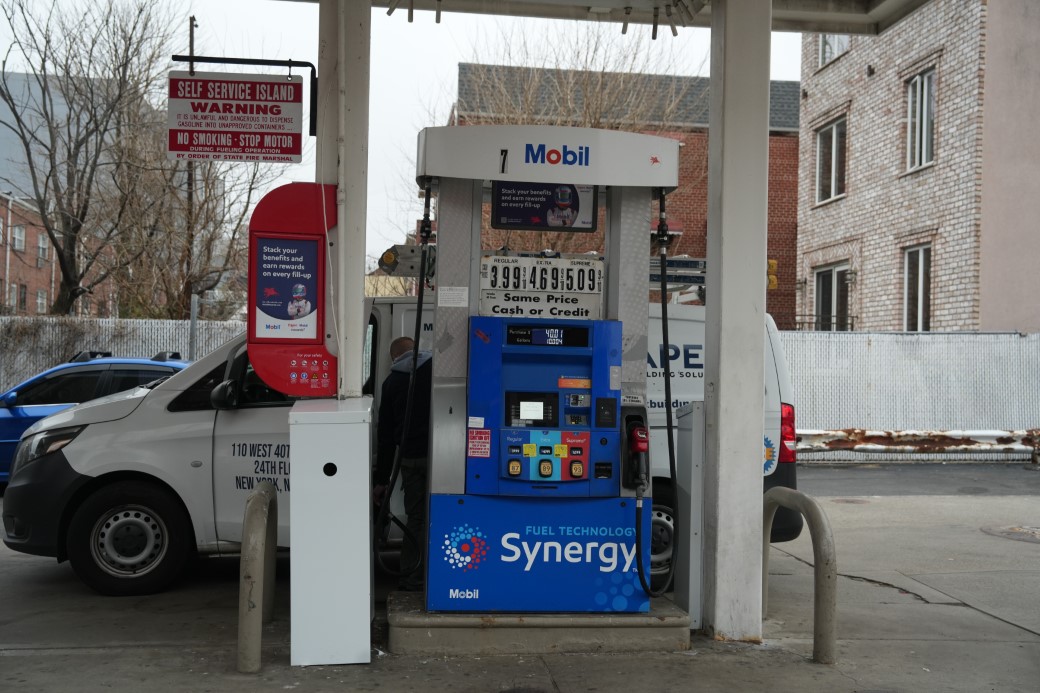 ABD’de Benzin Fiyatları 4 Doları Aştı