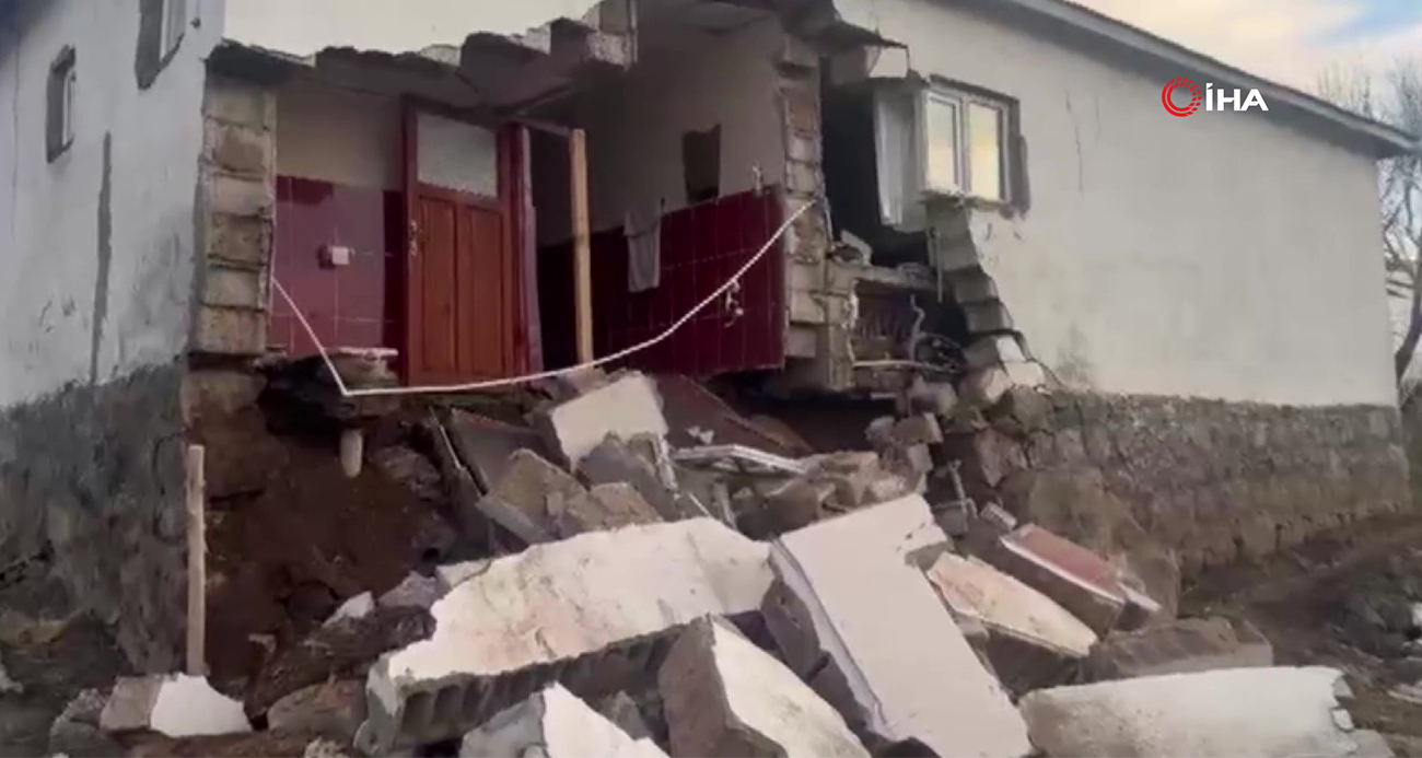 Ağrı Patnos’ta Meydana Gelen Deprem Köylerde Hasara Neden Oldu