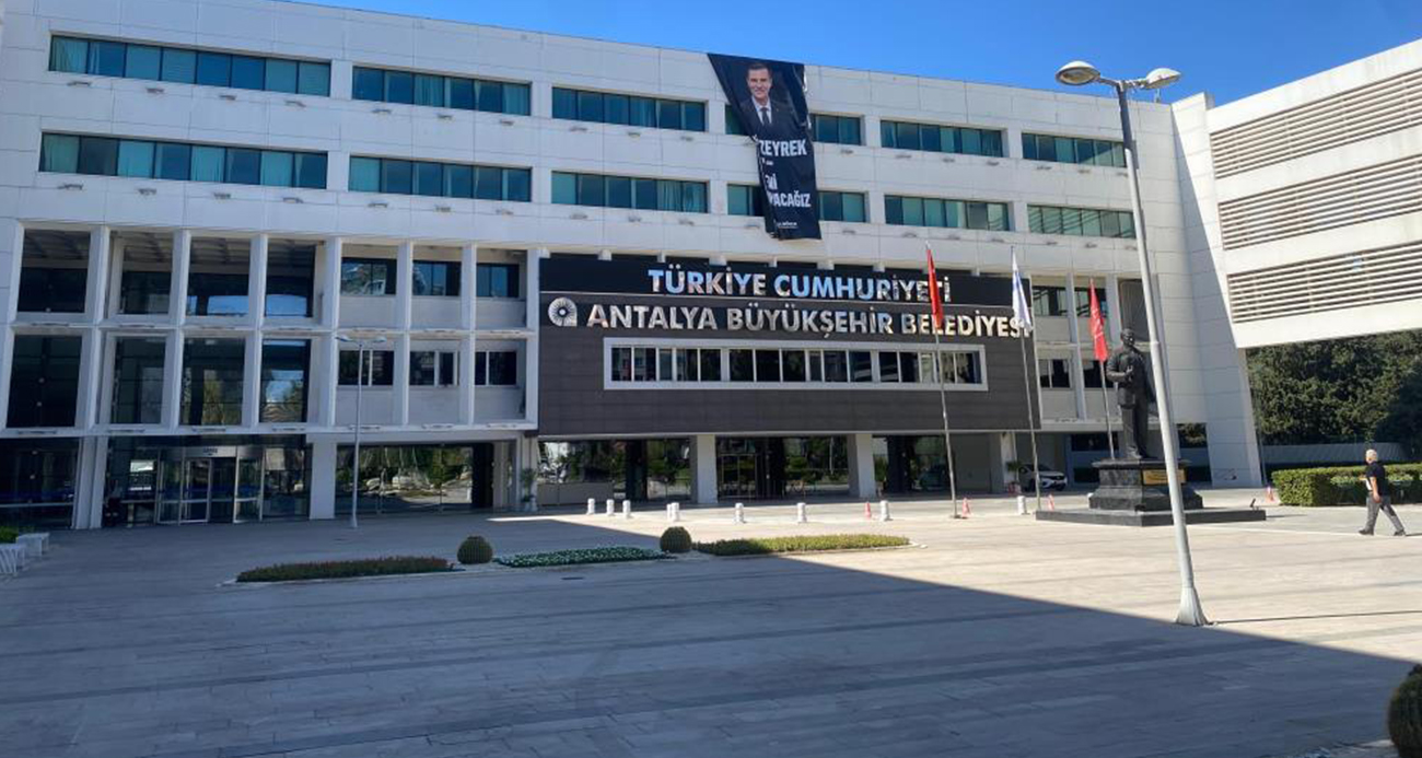 Antalya Büyükşehir Belediyesine yönelik yeni operasyon: 34 gözaltı kararı