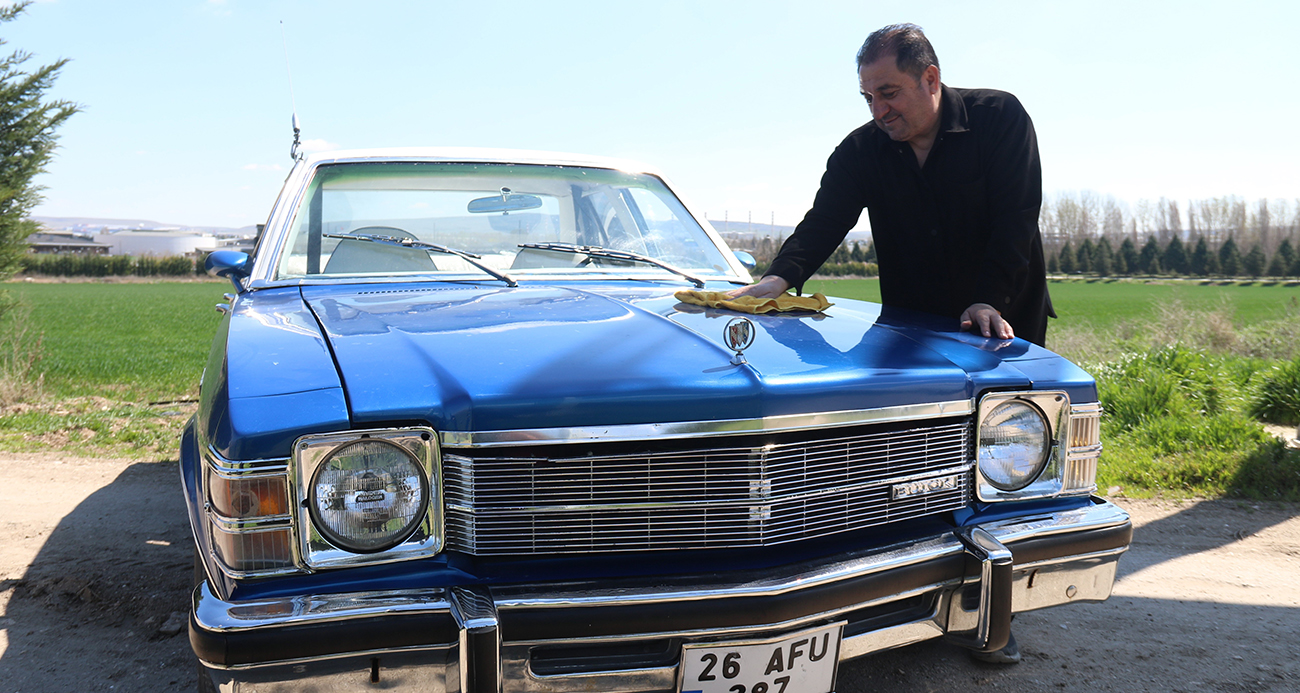 Çocuklukta hayal ettiği araca 52 yaşında kavuştu