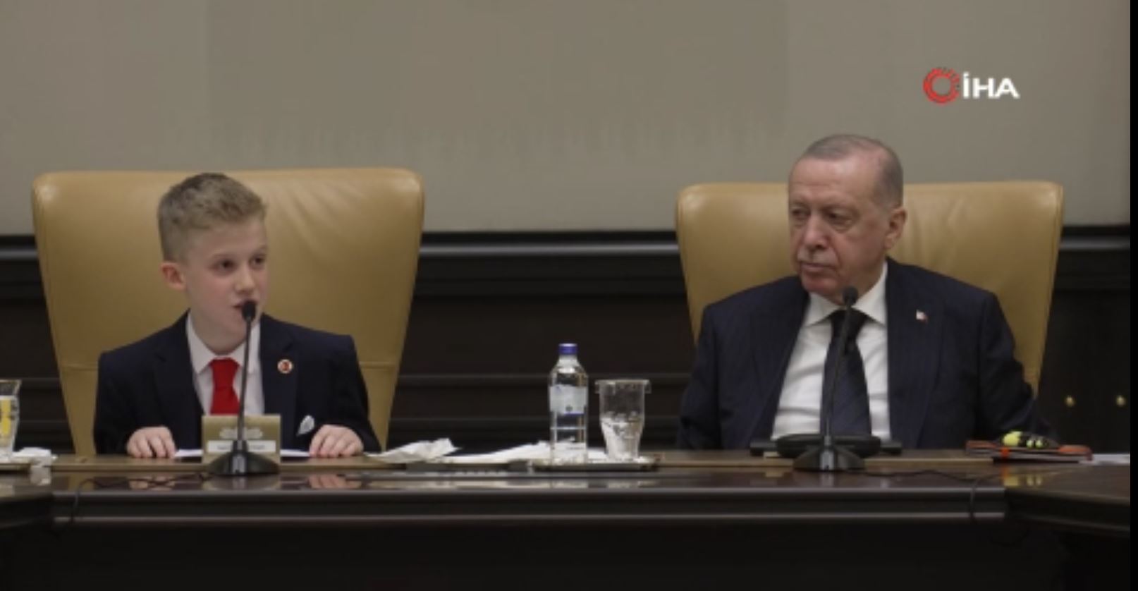 Cumhurbaşkanı Erdoğan, 23 Nisan’da Çocuklarla Bir Araya Geldi