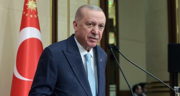 Cumhurbaşkanı Erdoğan, CHP ve Özgür Özel’e Yönelik Eleştirilerini Sürdürdü