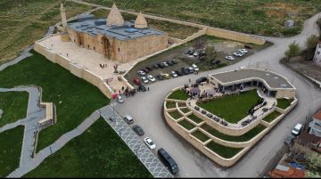 Divriği Ulu Cami, Turizm Haftası’nda Kültürel Şölen Sundu