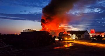 Edirne İpsala’da Kereste Fabrikasında Büyük Yangın
