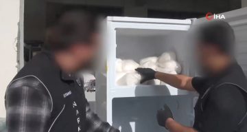 Esenyurt’ta Buzdolabı İçerisinde Gizlenmiş 28 Kilo Uyuşturucu Madde Yakalandı