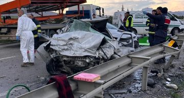 Eskişehir-Ankara yolunda feci kaza: 4 ölü, 2 yaralı