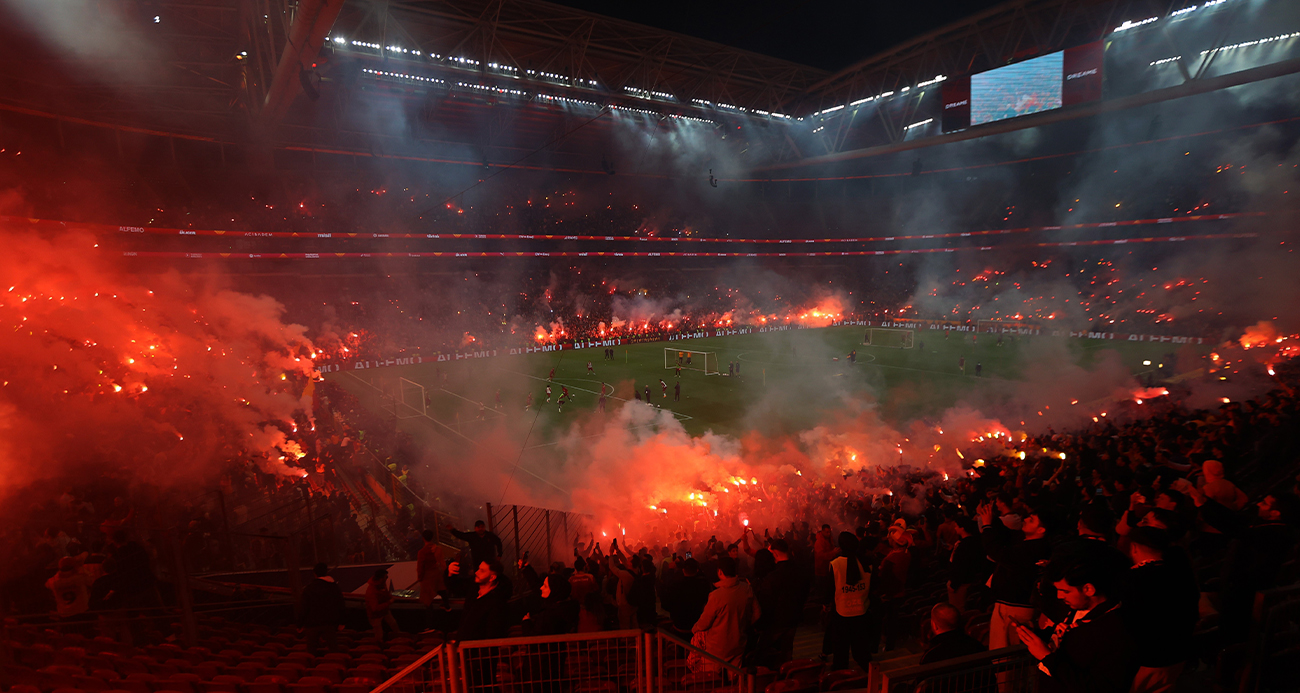Galatasaray’dan stadyumda taraftara açık antrenman