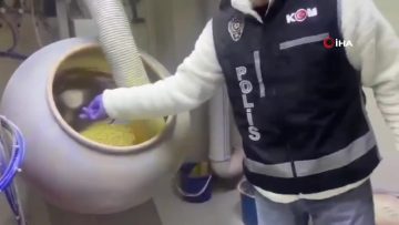 İstanbul’da sahte ve kaçak ilaç deposuna suçüstü baskın: 1,5 milyon sahte hap ele geçirildi, 2 gözaltı