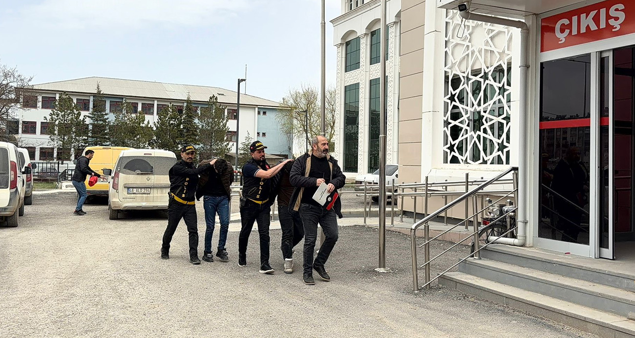 Kahramanmaraş’ta Sahte Polis Kimliğiyle Milyonluk Dolandırıcılık Operasyonu