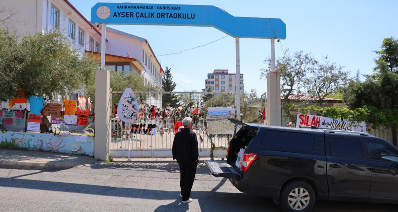 Kahramanmaraş’taki Okul Saldırısından Sonra Aileler Eşyalarını Topladı