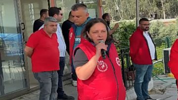 Karşıyaka Belediyesi İşçilerinden Maaş Protestosu