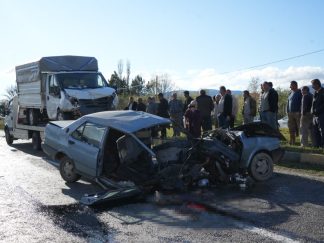 Kastamonu’da Trafik Kazası: Otomobil İkiye Bölündü, Sürücü Yaşamını Yitirdi