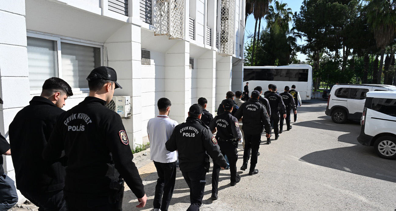 Mersin’de dolandırıcılık şebekesi çökertildi: 100 milyonluk para trafiği ortaya çıktı