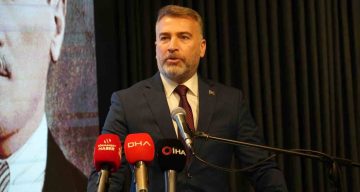 Milli Eğitim Bakanlığı Bakan Yardımcısı Nazif Yılmaz görevden alındı, yerine ise Cihad Demirli atandı