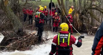 Şemdinli’de dereye düşen çocuğun cansız bedeni bulundu